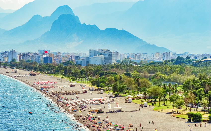 Antalyaya gələn turistlərin 60 %-ni ruslar təşkil edir