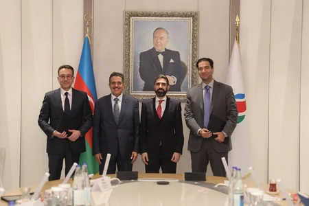 SOCAR ilə “ACWA Power” şirkəti arasında saziş imzalanıb