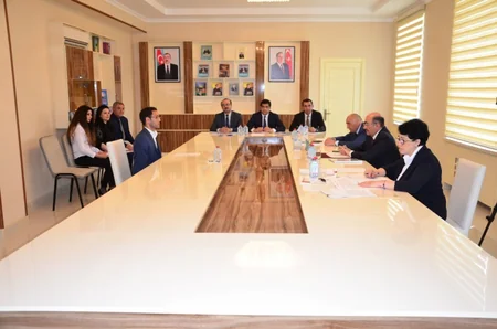 Əbülfəs Qarayev Lənkəranda vətəndaşlarla görüşüb