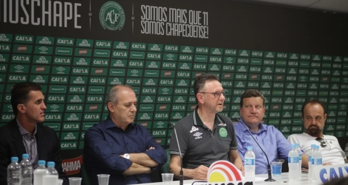 Chapecoense hires new manager as club rebuilds after plane crash tragedy