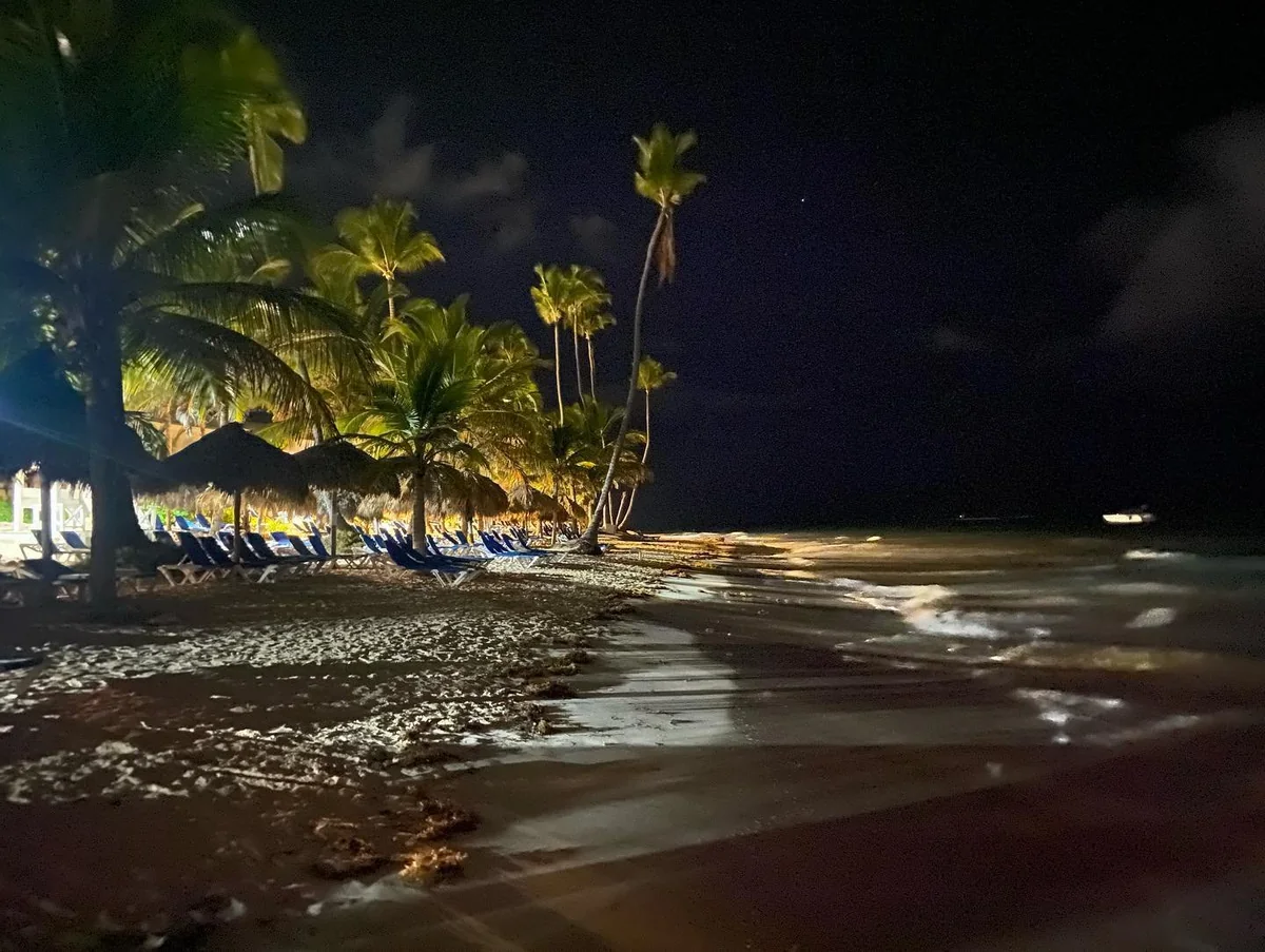 Dominikan sahilində güclü zəlzələ baş verib