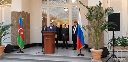 Sankt-Peterburqda 28 May - Respublika Günü münasibətilə rəsmi qəbul təşkil edilib