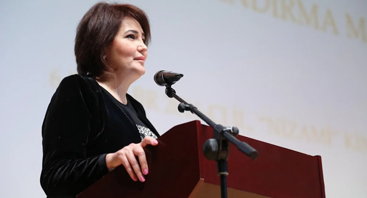 Məhəbbət Vəliyeva: İmtahanda namizədin hansı masa arxasında oturmasının heç bir əhəmiyyəti yoxdur