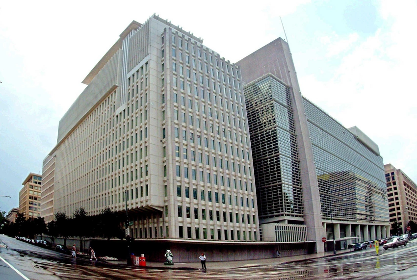 ​Dünya Bankı Azərbaycanda daşınar əmlakın yüklülüyü sahəsində islahatları dəstəkləyir