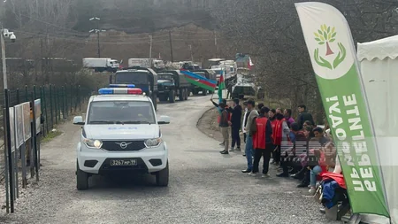 Bu gün Xankəndi-Laçın yolunda sülhməramlıların 77 avtomobili maneəsiz keçib - YENİLƏNİB-3