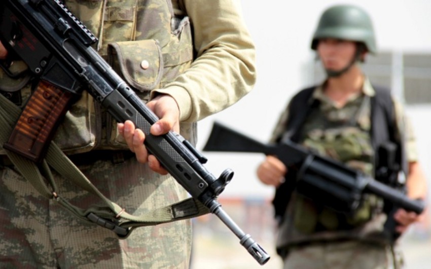 Türkiyədə terrorçularla atışmada 2 hərbçi şəhid olub, 5-i yaralanıb