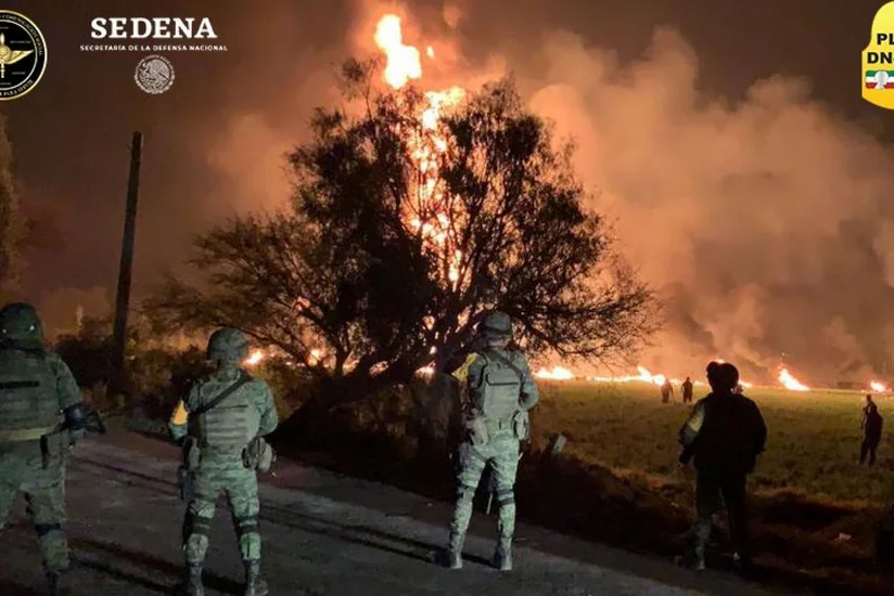 Число погибших при взрыве и пожаре на трубопроводе в Мексике достигло 128 человек