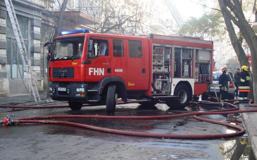 ​Bakıda zavod və idman zalında yanğın hadisələri baş verib