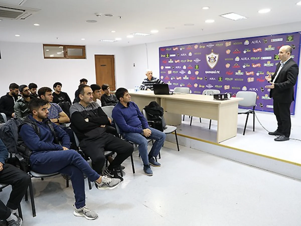 Qarabağ klubunun üzvlərinə danışılmış oyunlarla bağlı seminar keçirilib