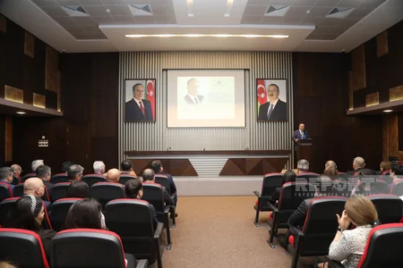 DSK-də Heydər Əliyevin 100 illik yubileyinə həsr olunan tədbir keçirilib