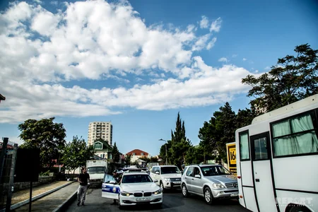 Yol polisi Xətai rayonunda profilaktik-maarifləndirmə tədbirləri keçirib - FOTOLAR - VİDEO - YENİLƏNİB