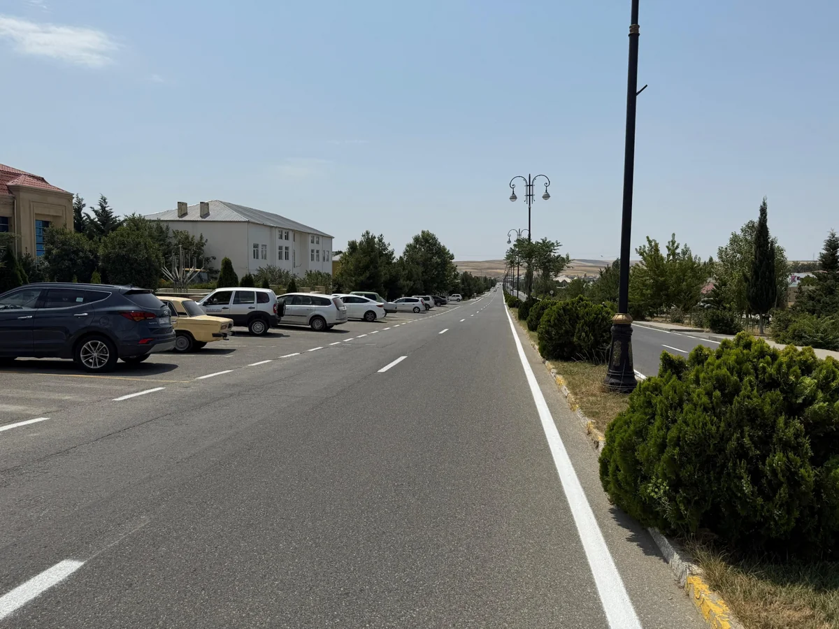 Qobustanda yol nişanlanma işləri aparılıb