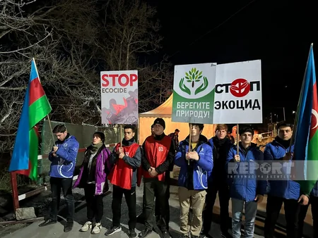 Ekoaksiya axşam saatlarında da keçirilir, bu gün 95 avtomobil maneəsiz hərəkət edib