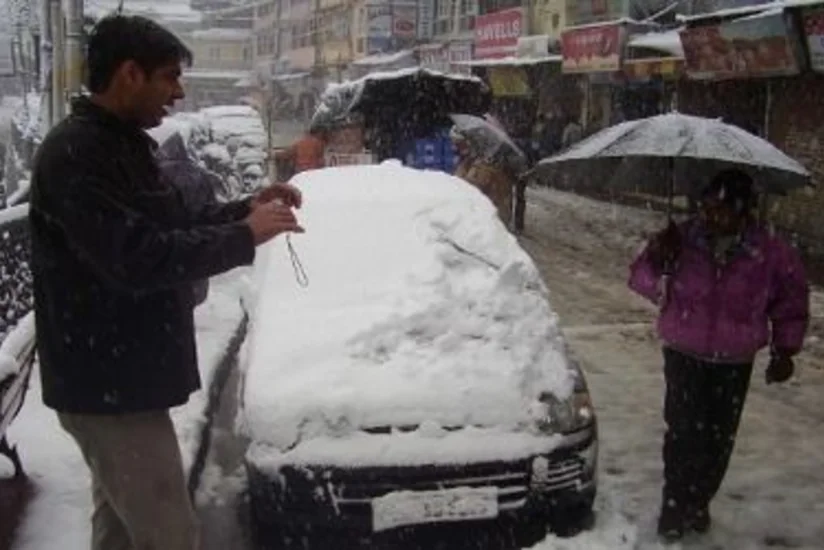 Более 30 человек погибли из-за аномальных холодов в Индии