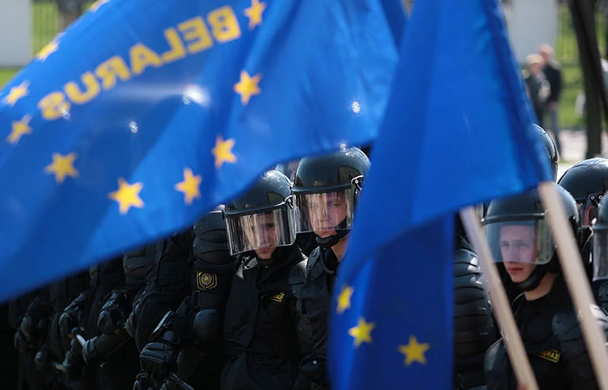 ЕС до конца месяца отменит санкции против Беларуси