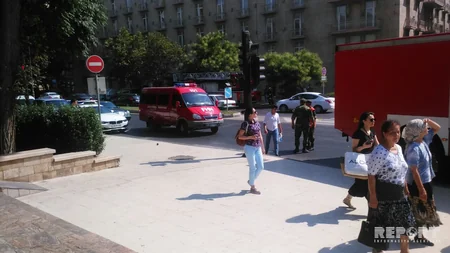 Yasamal RİH başçısının birinci müavini: Yanğının qısaqapanmadan baş verdiyi ehtimal edilir - FOTO - VİDEO - YENİLƏNİB-3
