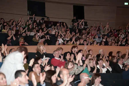 Heydər Əliyev Mərkəzində Aleksandr Serovun konserti keçirilib