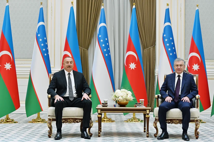 Azərbaycanla Özbəkistan arasında strateji tərəfdaşlığın dərinləşdirilməsi haqqında Bəyannamə imzalanıb