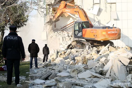 Bakıda otel sökülür - FOTO - YENİLƏNİB
