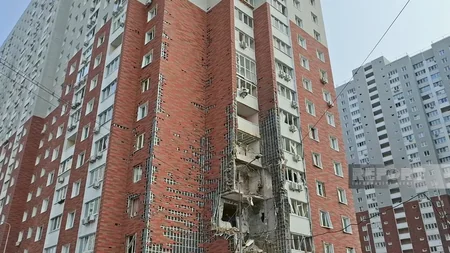 PHOTOS from site of massive airstrike on Kyiv