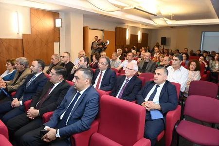 Акима Биллури (Акима Ибрагим кызы Биллури) в 23-м выпуске проекта Халг Аманаты