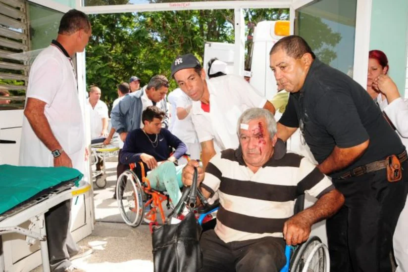 Kubada iki qatar toqquşub: 6 ölü, 50 yaralı