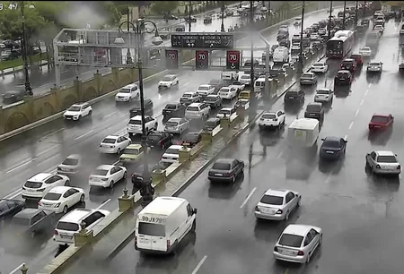 Bakının bəzi yollarında sıxlıq yaranıb