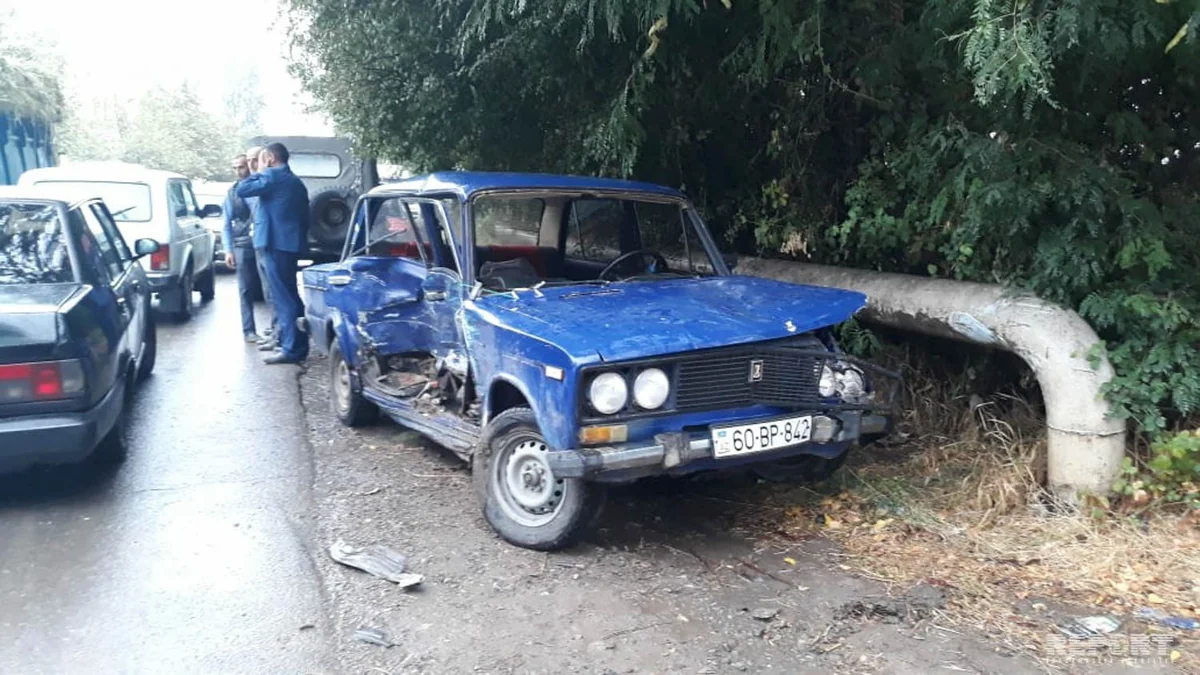 Tovuzda iki avtomobil toqquşub - FOTO