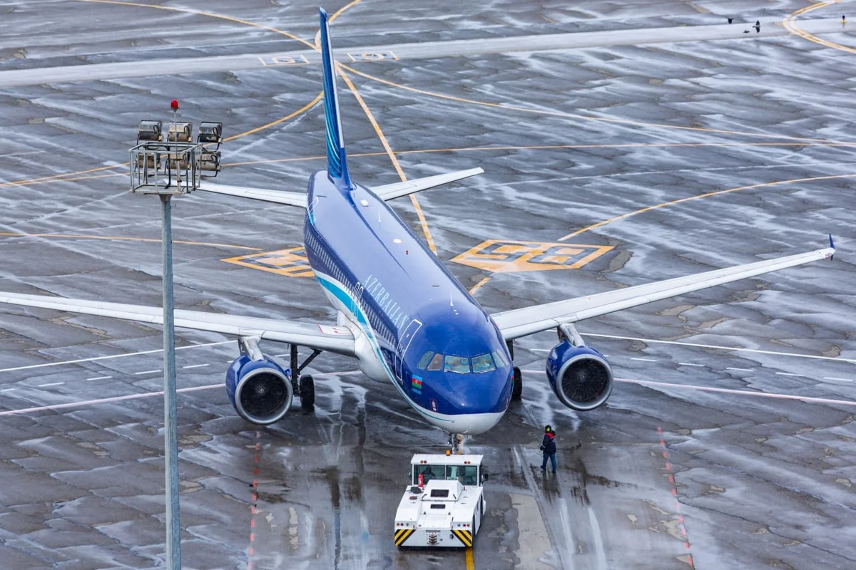 Heydər Əliyev Beynəlxalq Aeroportu ştat rejimində işləyir