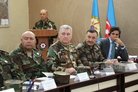 FHN-in hərbi hissəsində təlim keçirilib, Kəmaləddin Heydərov izləyib - YENİLƏNİB