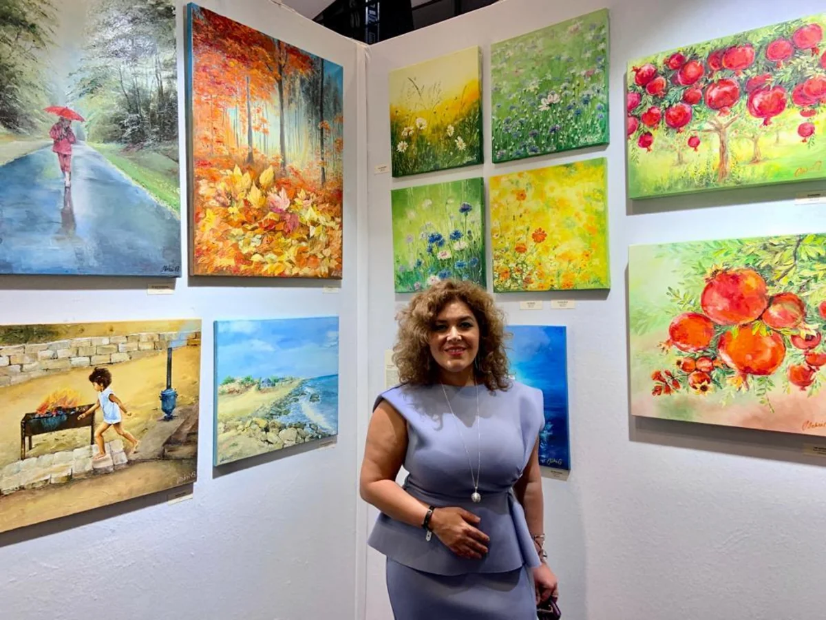 Azərbaycanlı rəssamların əl işləri Parisdə nümayiş etdirilir