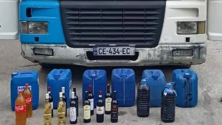 Azərbaycan sərhədini ötən ay saxta sənədlərlə keçməyə cəhd göstərən 30 nəfər saxlanılıb
