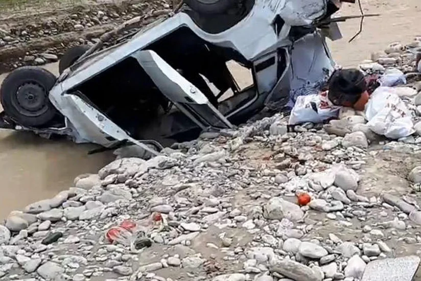 В Лянкяране автомобиль упал с моста