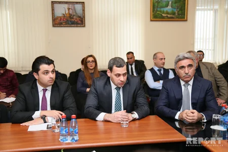Gənclər və İdman Nazirliyində beynəlxalq yarışlarda uğur qazanan karateçi və taekvondoçularla görüş olub