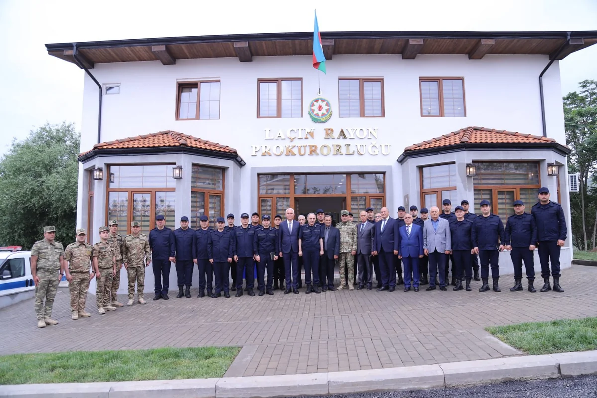Baş prokuror Laçına gedib, prokurorluğun inzibati binası istifadəyə verilib