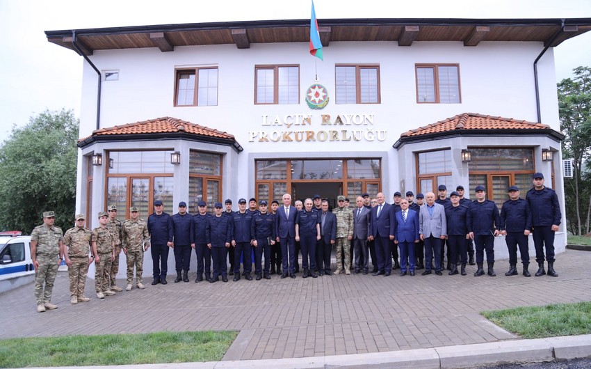 Baş prokuror Laçına gedib, prokurorluğun inzibati binası istifadəyə verilib