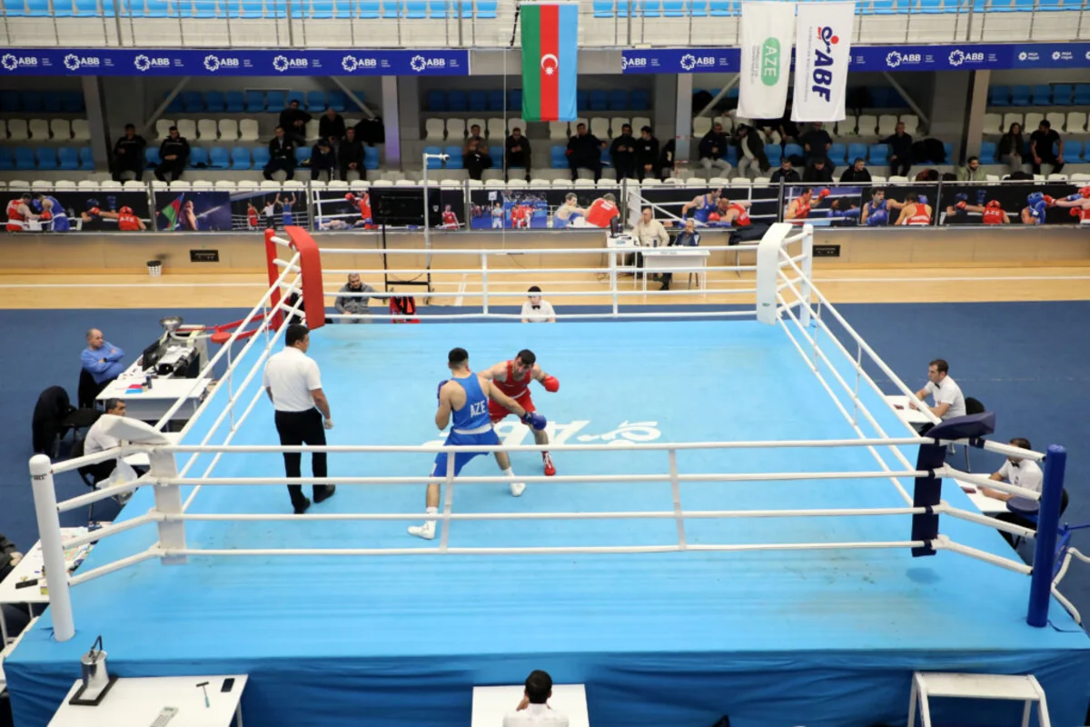 Azərbaycan çempionatı: Kişi boksçuların mübarizəsində yarımfinalçılar, qadınlarda finalçılar müəyyənləşib