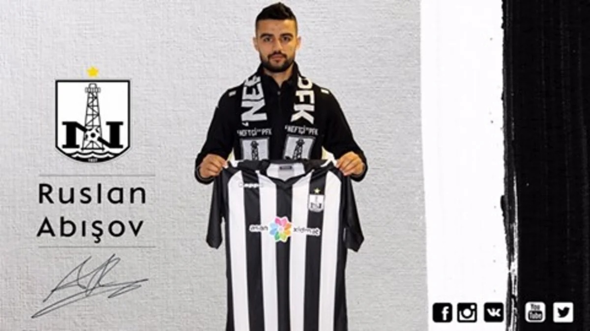 “Neftchi” signs Azerbaijani national player