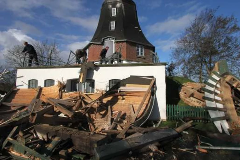 Mərkəzi Avropada qasırğa nəticəsində 7 nəfər həlak olub
