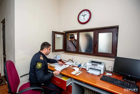 Bakı polisinin Tapıntılar Bürosundan - REPORTAJ