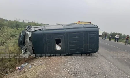 Yevlaxda ağır avtomobil qəzası olub, ölən və yaralılar var