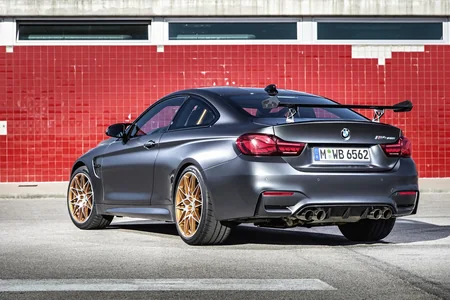​BMW su injektorlu mühərrikə malik M4 GTS modelini hazırlayıb - FOTO