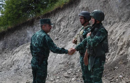 Elchin Guliyev visits state border with Armenia