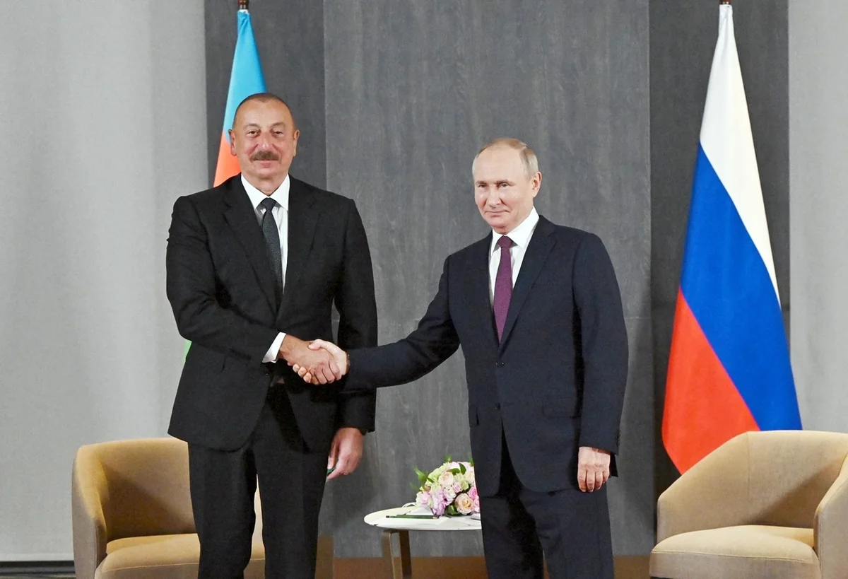 Vladimir Putin makes call to Ilham Aliyev