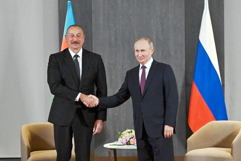Vladimir Putin makes call to Ilham Aliyev