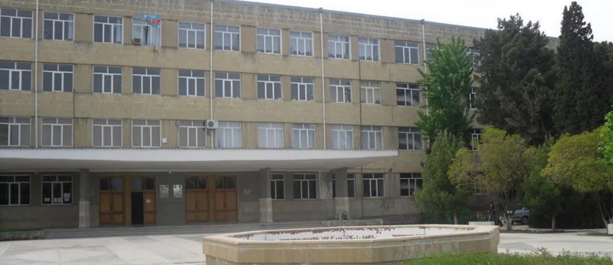 ​Sumqayıt Dövlət Universiteti işçi axtarır