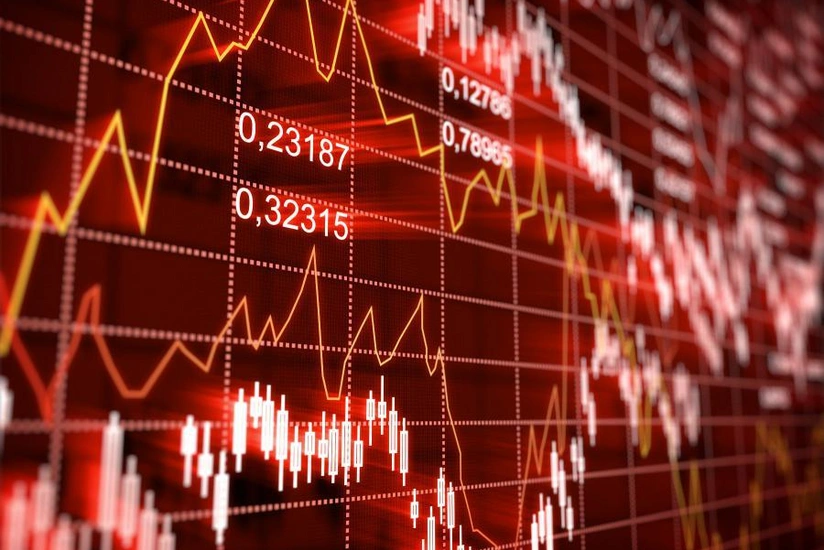 Индексы в Нью-Йорке понизились на фоне неопределенности