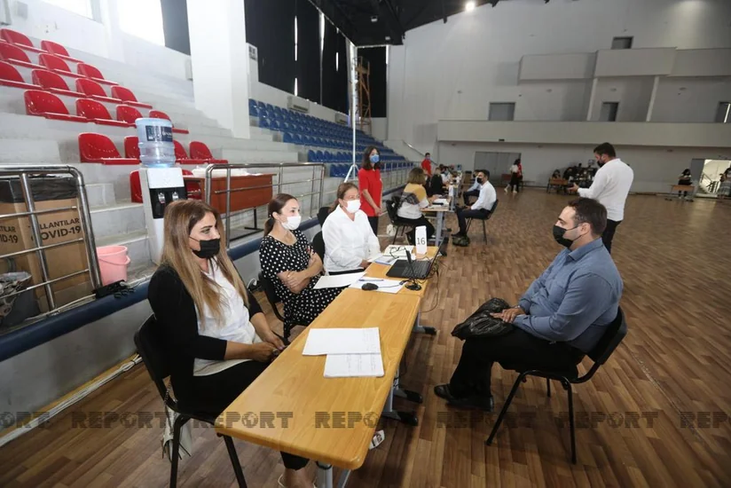 Bakı məktəblərinə işə qəbul üzrə müsabiqənin müsahibə mərhələsi keçirilib