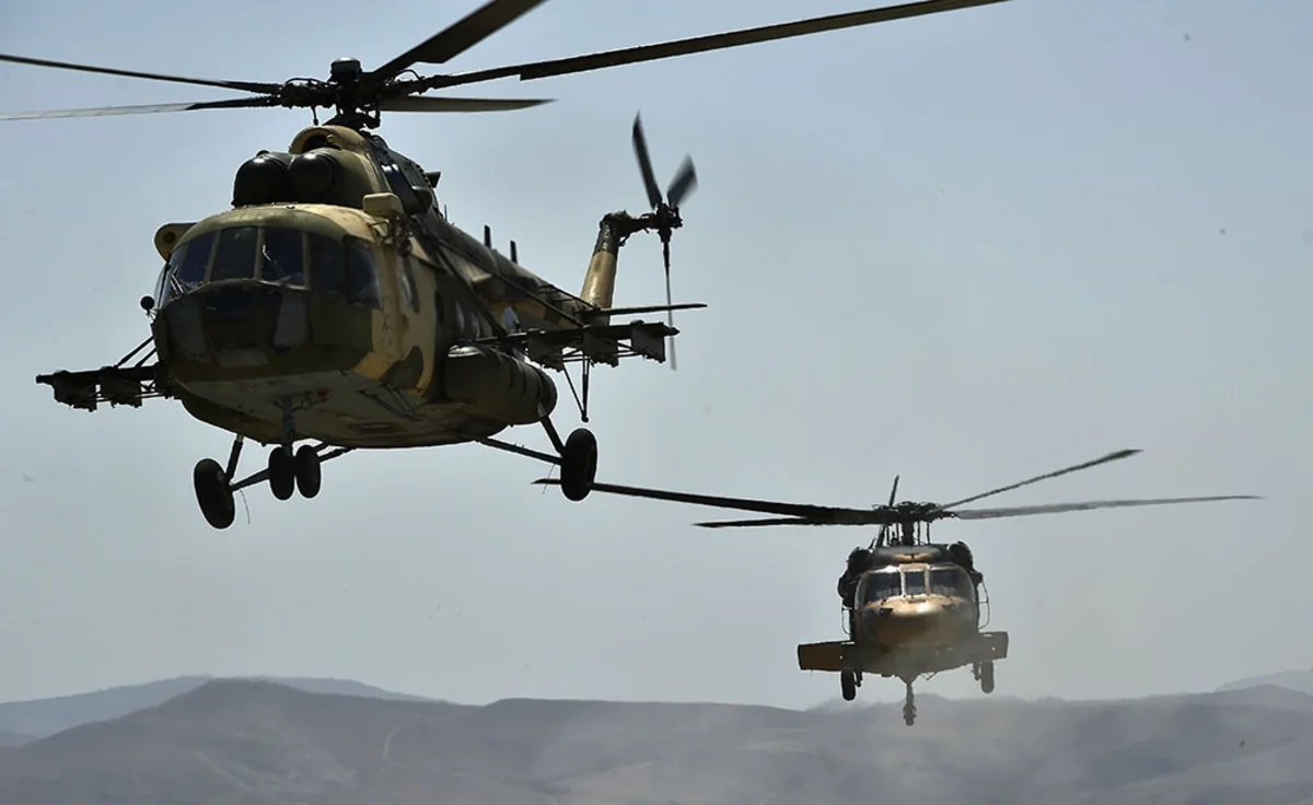 “TurAZ Qartalı - 2020” təlimlərində helikopterlərin uçuşları keçirilib