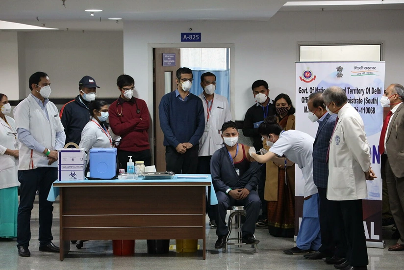 India's daily COVID case count keeps surging